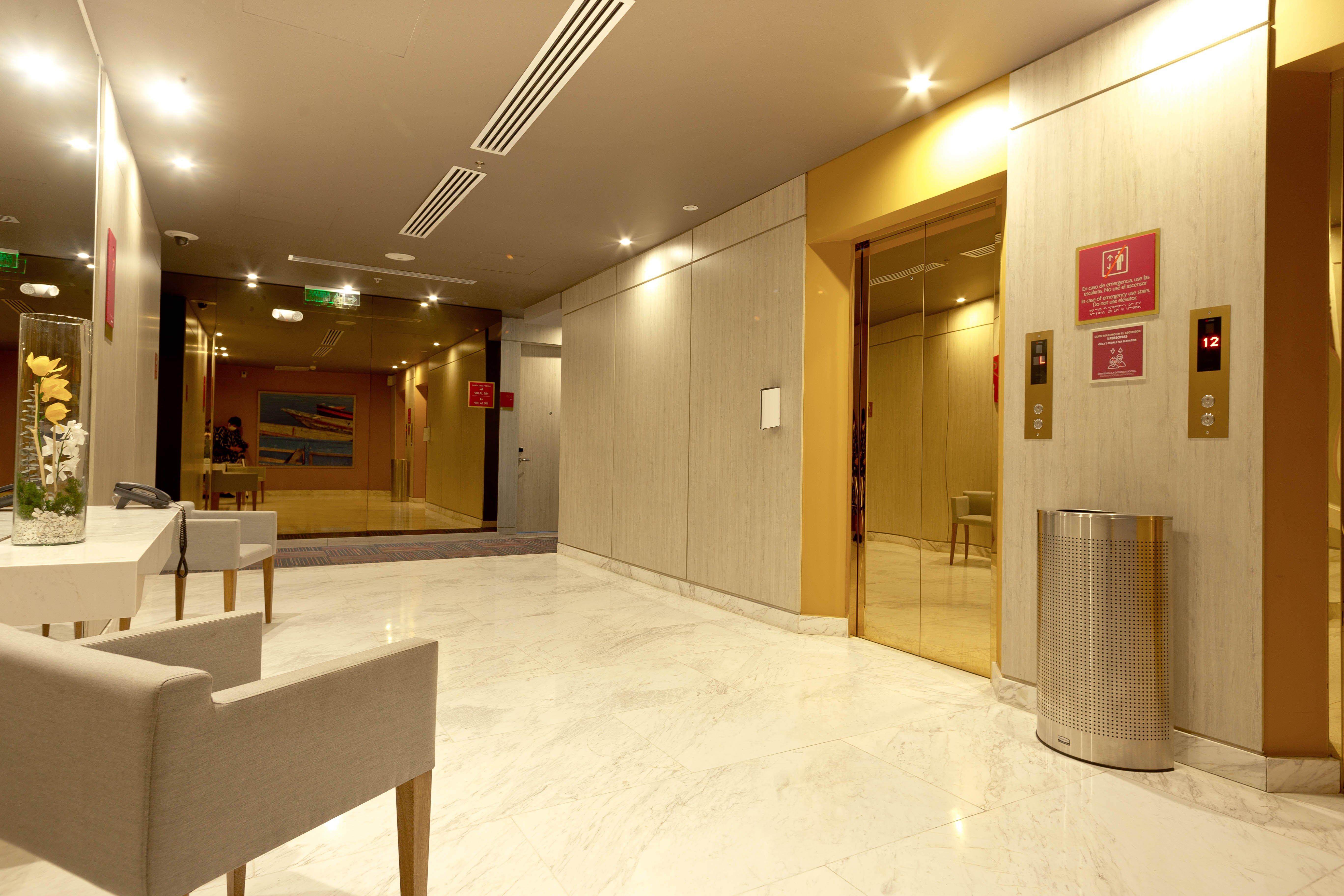 Отель Crowne Plaza Barranquilla By Ihg Экстерьер фото