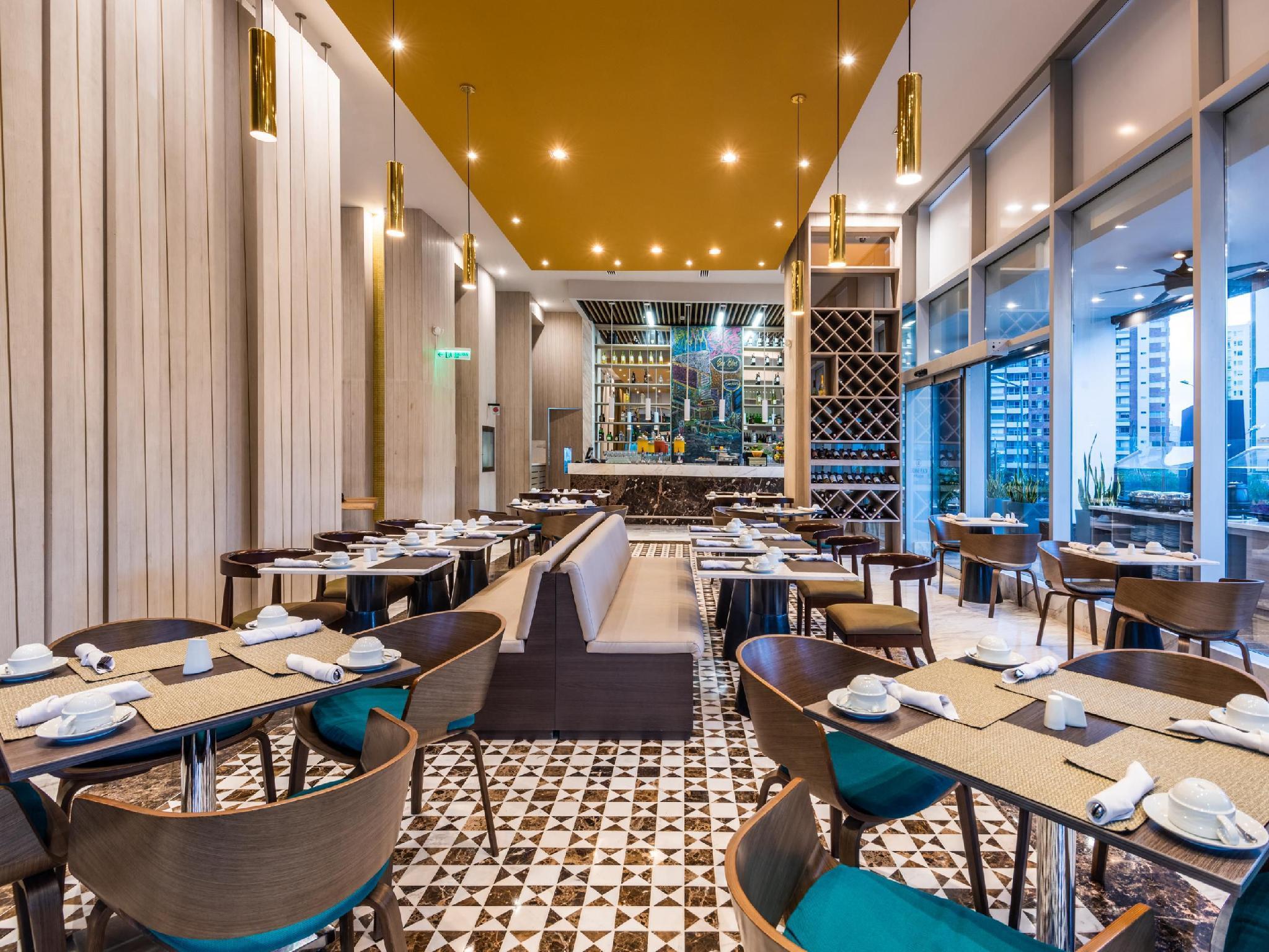 Отель Crowne Plaza Barranquilla By Ihg Экстерьер фото